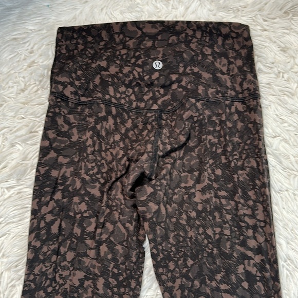 Lululemon Align Crop *21" Wild Thing Camo Brown Earth Multi - Picture 5 of 7